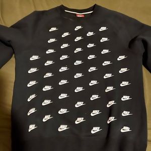 Nike sweatshirt